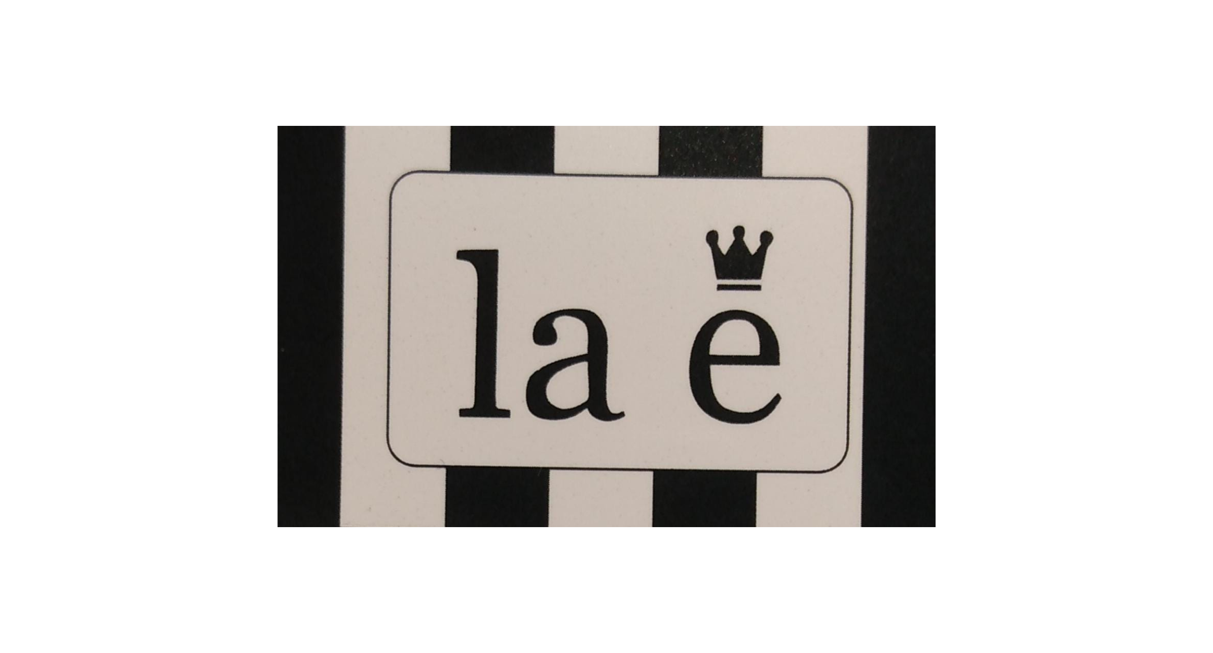 La E